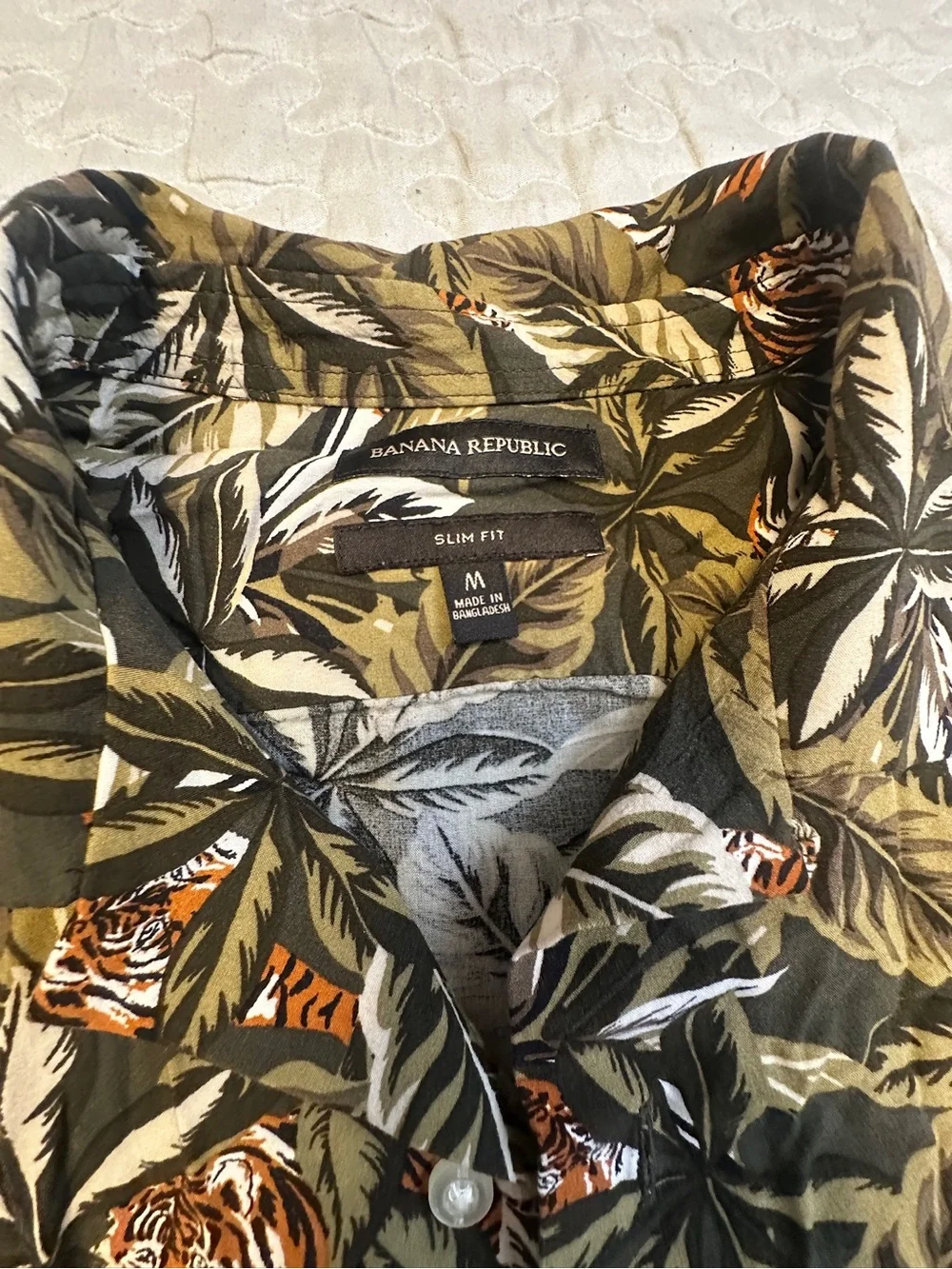Men's Olive Green Tropical with Tigers Print Short Sleeve Shirt